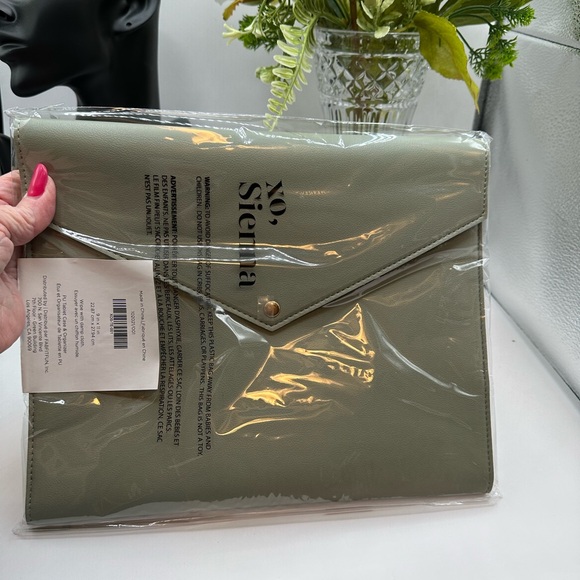 XO, SIENNA Tablet Case + Organizer NEW - Picture 7 of 10